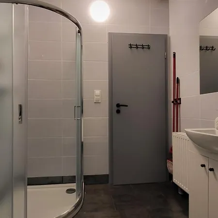 Swit - W Jezowie Sudeckim