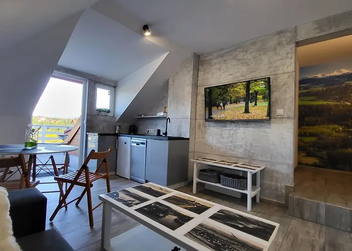 Swit - W Jezowie Sudeckim *