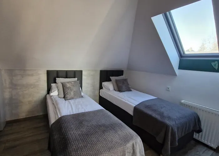 Swit - W Jezowie Sudeckim Апартаменты Jezow Sudecki